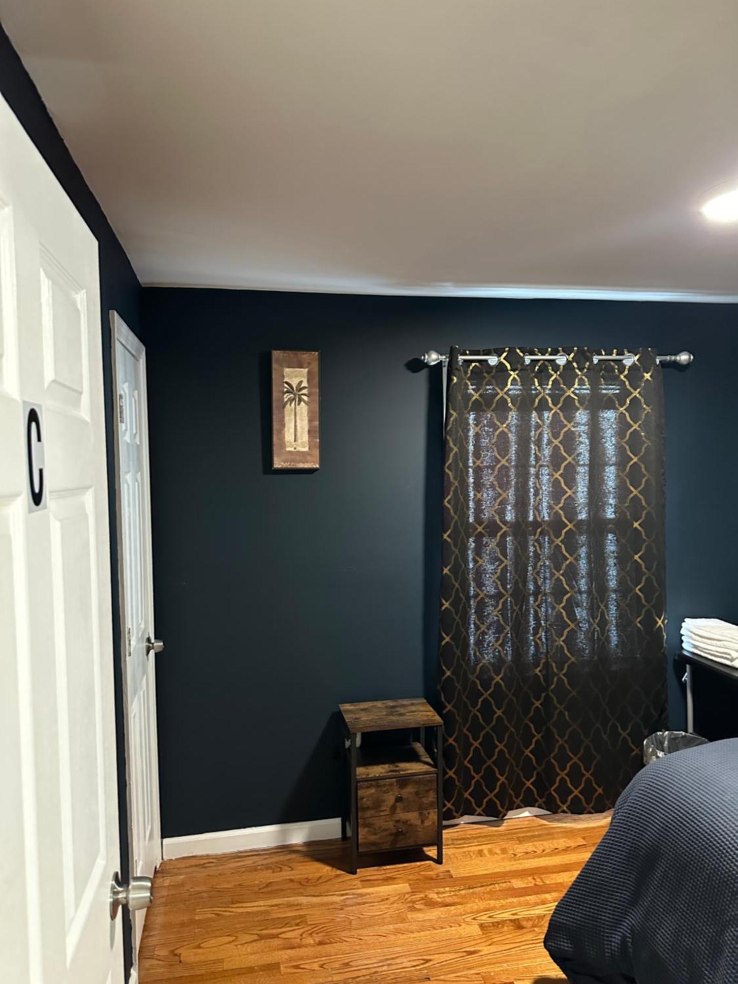 Fidelia Crystal Room, Queen Bed Minutes From Newark Liberty International Airport And Newark Penn Station Irvington Esterno foto